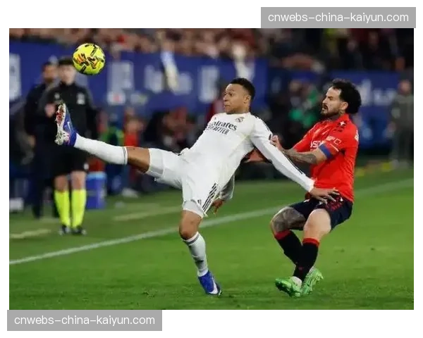 评论：VAR再度抢戏，里昂对阵蒙彼利埃的绝杀进球因毫米级越位被吹